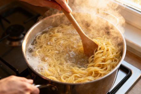 Astuce de chefs pour des pâtes qui ne collent jamais